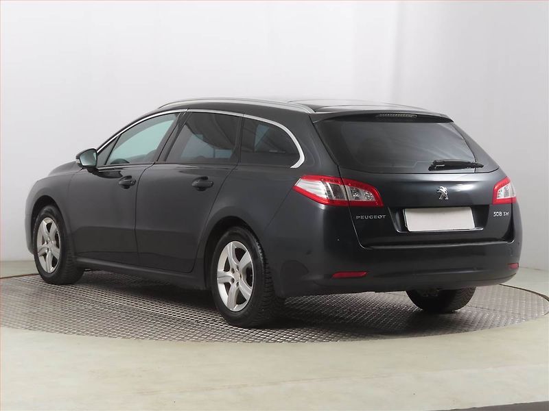 Peugeot 508 (2012) 2.0 HDi, Tempomat - fotka 4 z 18