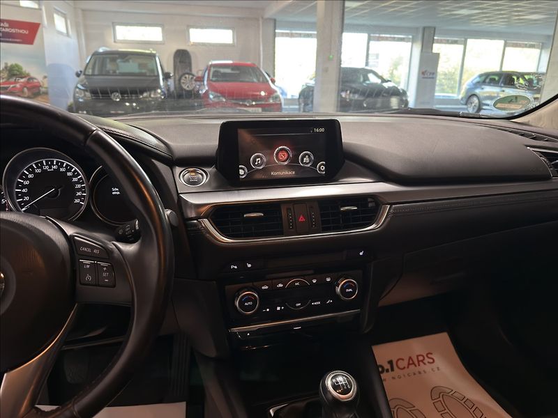 Mazda 6 2,2   D 1.MAJITEL 1.ROK ZÁRUKA - fotka 13 z 41