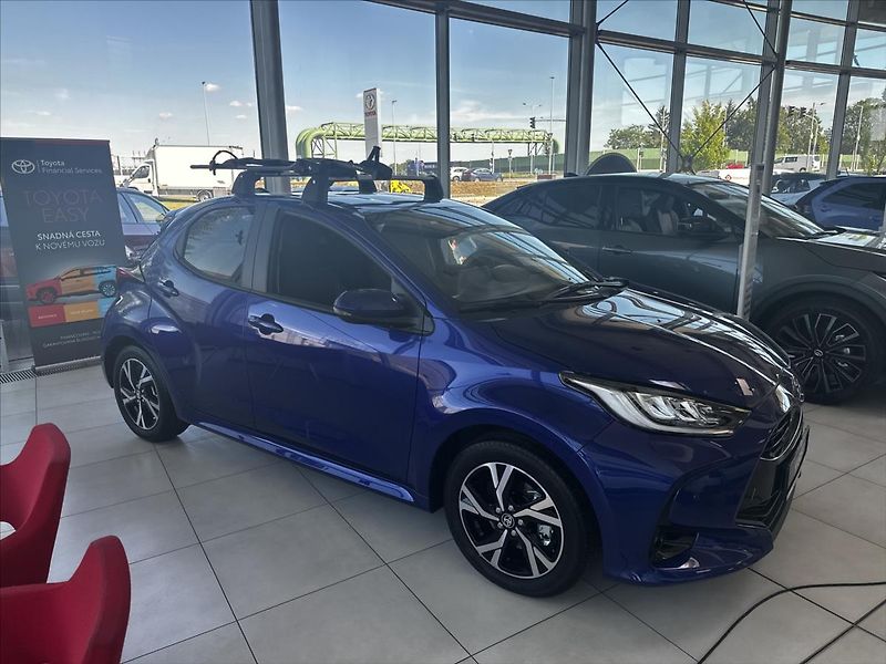 Toyota Yaris (2026) 1,5 HEV Style - fotka 2 z 13