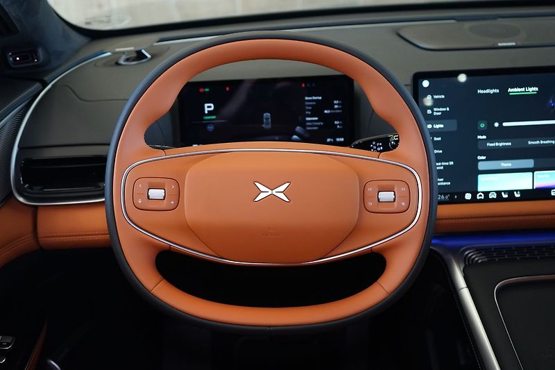 Xpeng G9 (2026) AWD Performance - 575 HP !!! - fotka 33 z 38