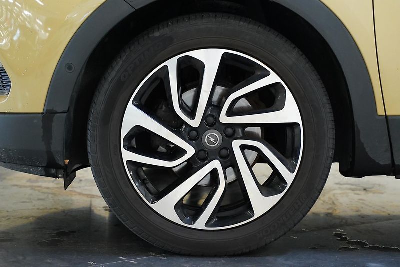 Opel Grandland X - fotka 10 z 29