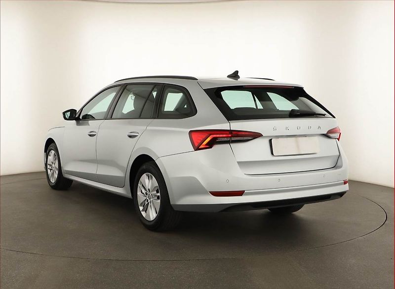 Škoda Octavia (2023) Ambition 2.0 TDI - fotka 4 z 20