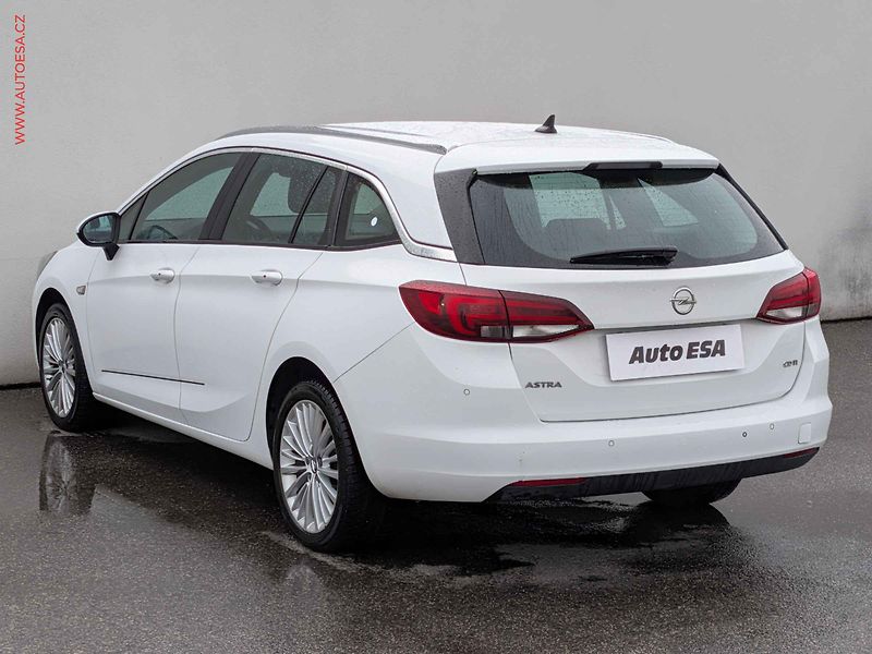 Opel Astra (2016) 1.6 CDTi, ČR, servis.kniha - fotka 4 z 16