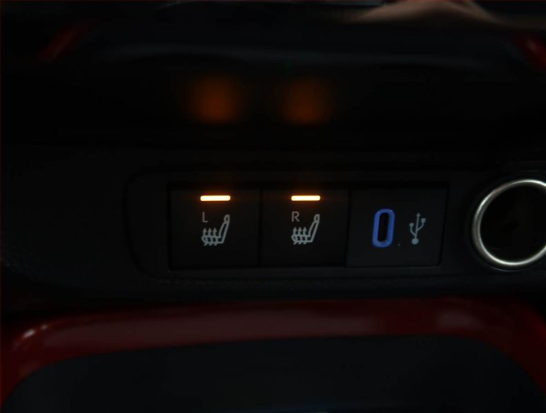 Toyota Aygo (2025) 1.0, Serv.kniha, Navi - fotka 18 z 20