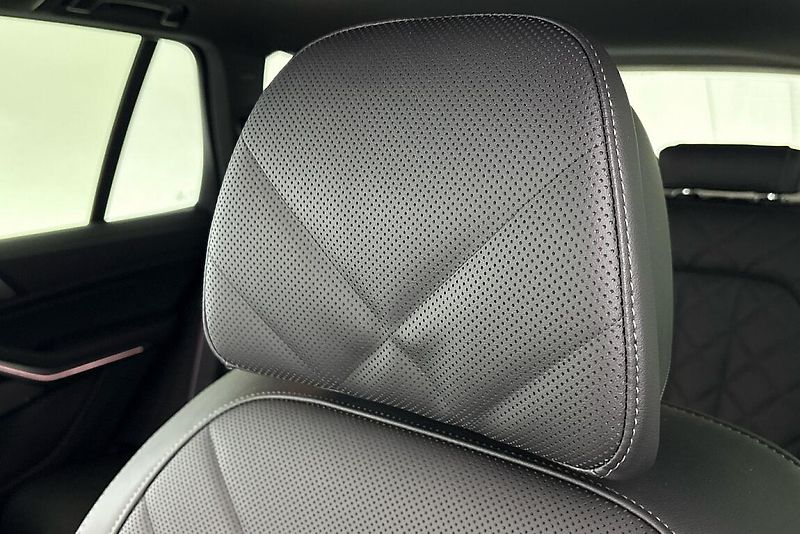BMW X5 xDrive30d - fotka 8 z 27