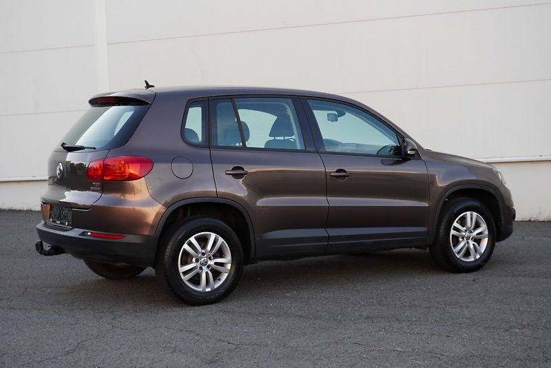 Volkswagen Tiguan (2013) 1.4 TSI TREND 4x4 - fotka 7 z 29