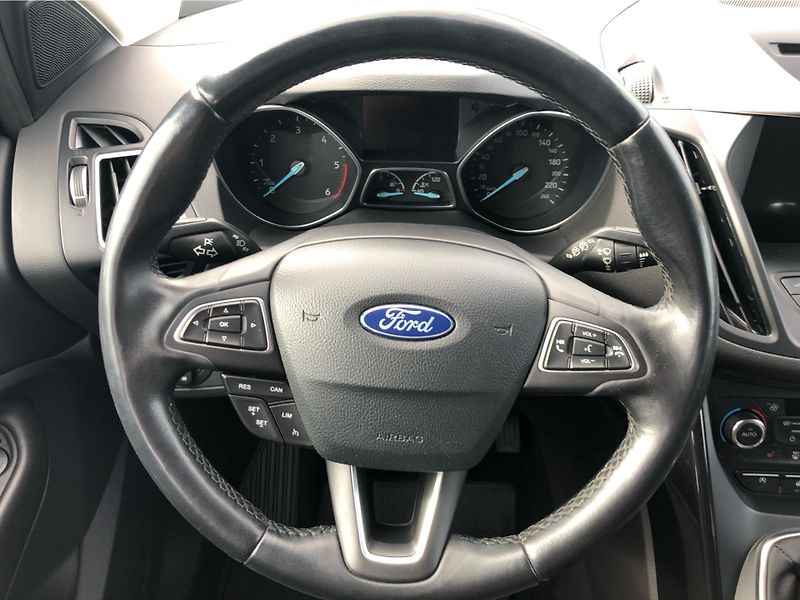 Ford Kuga 2.0 TDCi - fotka 17 z 29