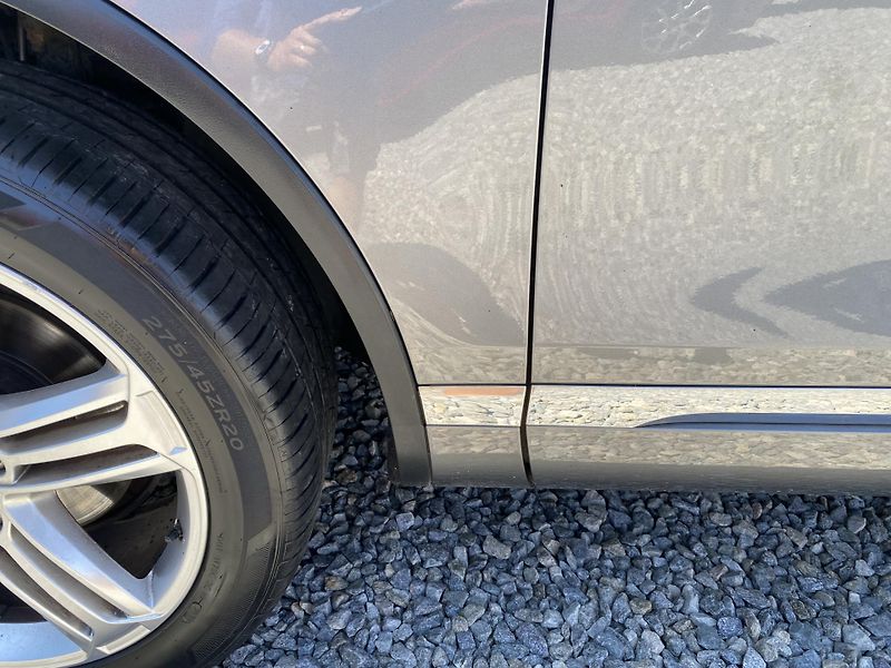 Volkswagen Touareg 3.0TDi 4x4 FL 2017 ELEGANCE 1A - fotka 23 z 176