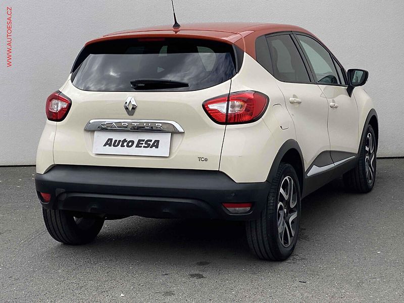 Renault Captur (2016) 0.9 TCe, ČR, AC, tempo, park - fotka 4 z 16