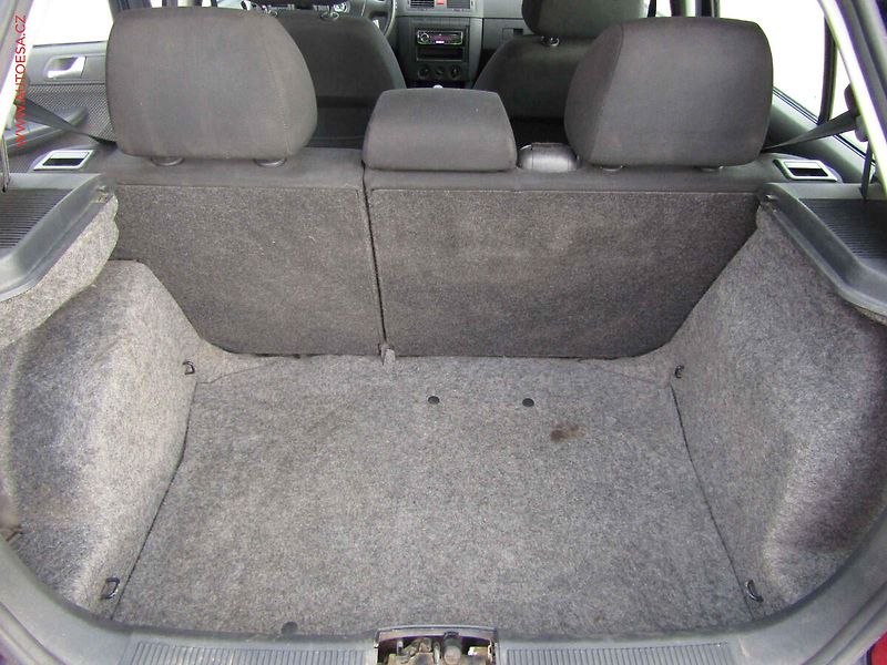 Škoda Fabia (2006) 1.2 HTP, 1.maj,ČR, Ambiente - fotka 7 z 16