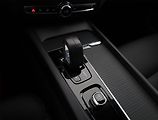Volvo XC60 (2021) Momentum B4 AWD - náhled 15
