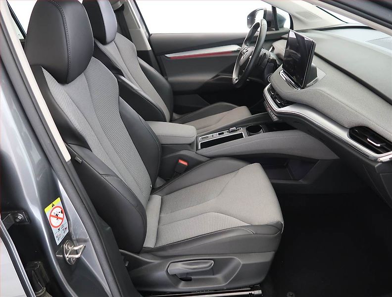 Škoda Enyaq (2023) iV 60 (62 kWh), SoH 93% - fotka 9 z 31