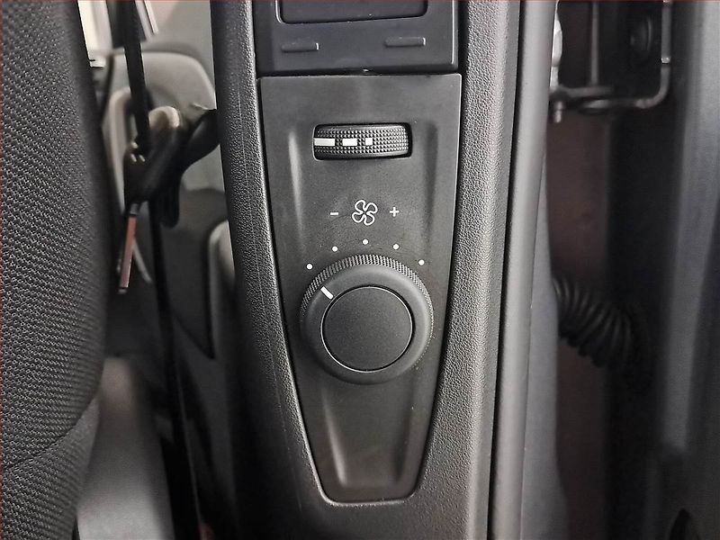 Citroën C4 Picasso (2018) 1.6 BlueHDi, Serv.kniha, Kůže - fotka 20 z 20