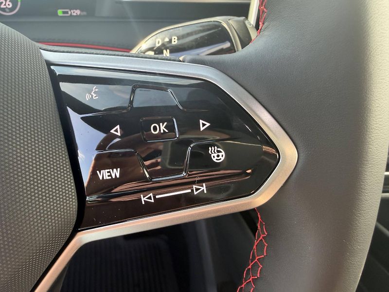 Volkswagen ID.7 Tourer (2025) GTX People 86kWh 4Motion - fotka 16 z 25