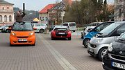 Malá auta, velká srdce. Smarťáci navštívili jarní Vlašim a adoptovali mývala