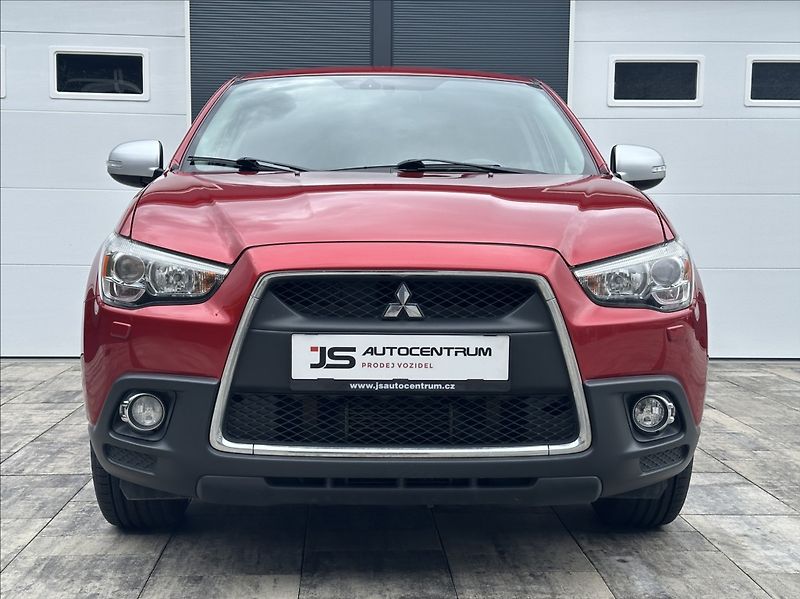 Mitsubishi ASX 1,8 DI-D 150PS  Intense 4x4 - fotka 4 z 48