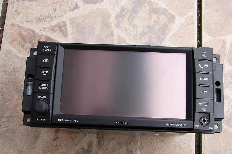 Ostatní Jeep Chrysler Rádio NAVI Camer - fotka 7 z 9