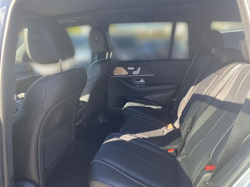 Mercedes-Benz GLS GLS 400 d 4MATIC - fotka 15 z 25