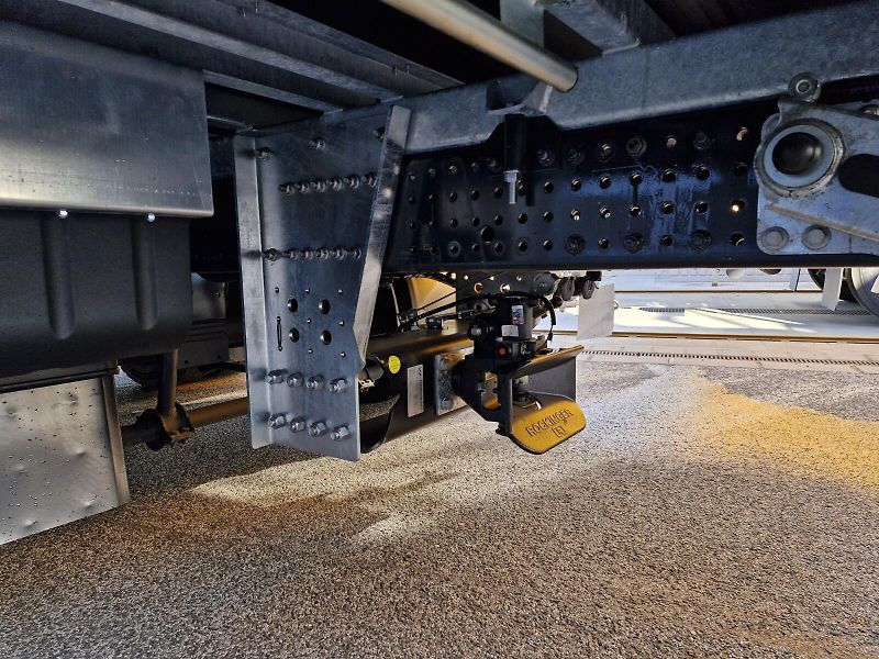Iveco S-WAY Podvozek s nástavbou 60m3 - fotka 6 z 17
