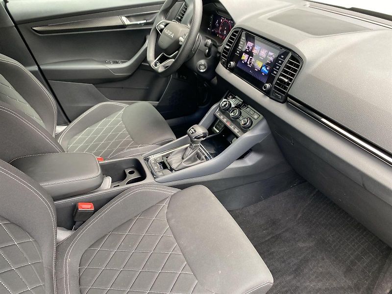 Škoda Karoq (2025) 2.0 TDI 4x4 DSG Sportline - fotka 11 z 39