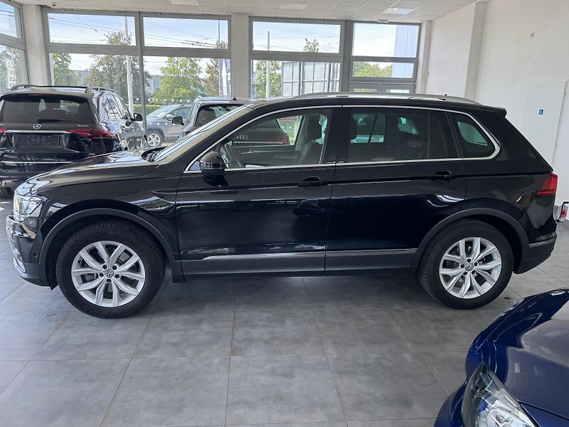 Volkswagen Tiguan (2016) 2,0TSi DSG 4x4 HIGHLINE TAŽNÉ - fotka 4 z 22