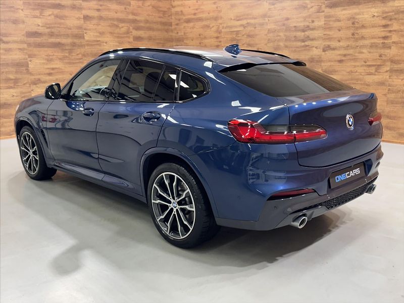 BMW X4 3.0D xDRIVE M-SPORT LED - fotka 2 z 30