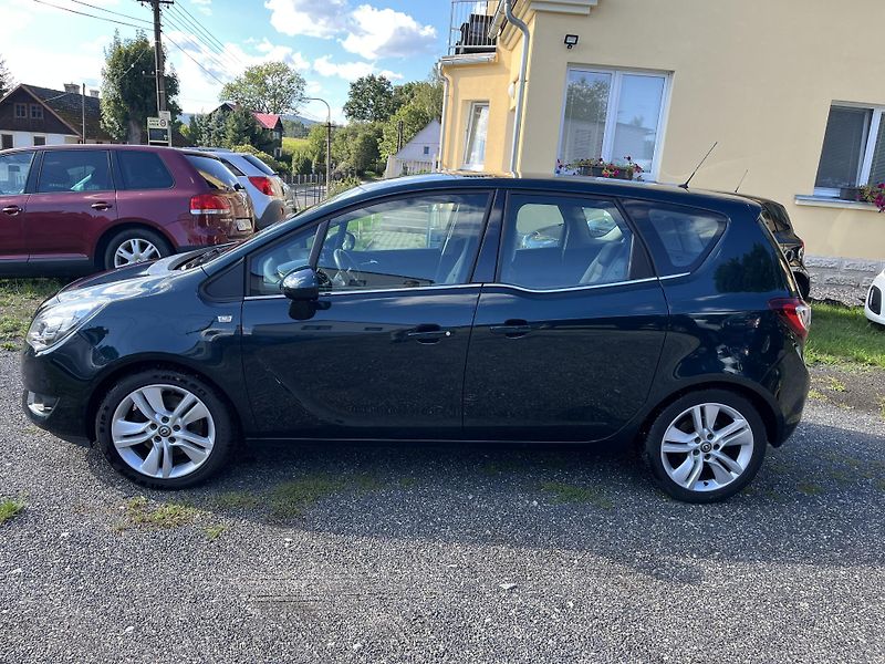 Opel Meriva (2015) PĚKNÝ STAV i CENA - fotka 2 z 39