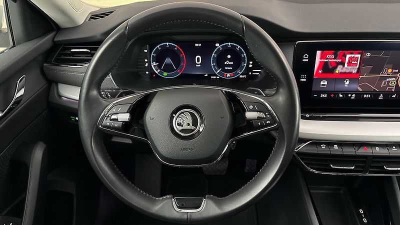 Škoda Octavia 2.0 TDI DSG Style Combi - fotka 9 z 27