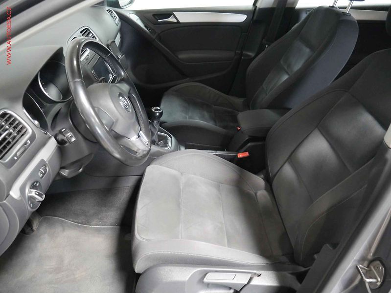 Volkswagen Golf (2009) 1.4TSi, AC, park.čidla - fotka 9 z 20