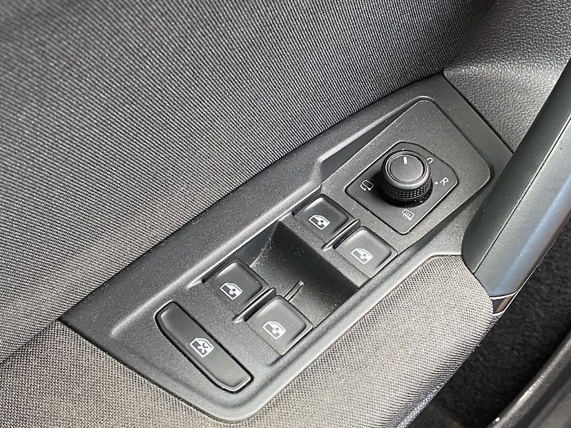 Volkswagen Tiguan 1.5TSi + LPG, Life, tažné - fotka 25 z 34