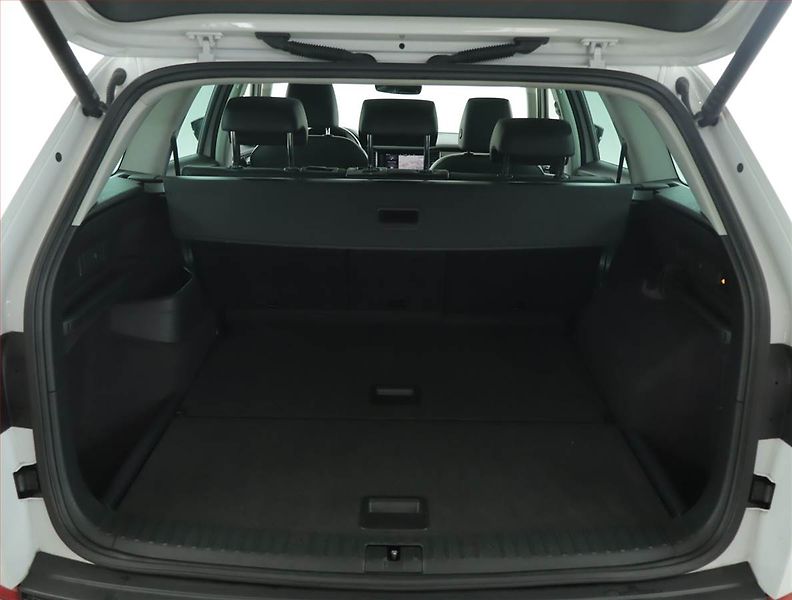 Škoda Kodiaq (2022) Laurin&Klement 2.0 TDI - fotka 14 z 18