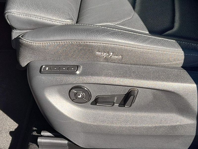 Škoda Kodiaq Exclusive Selection 2.0 TDI 14 - fotka 17 z 20