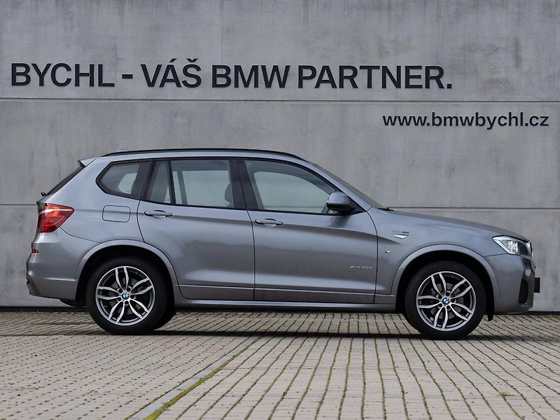 BMW X3 xDrive20d (F25) - fotka 5 z 30