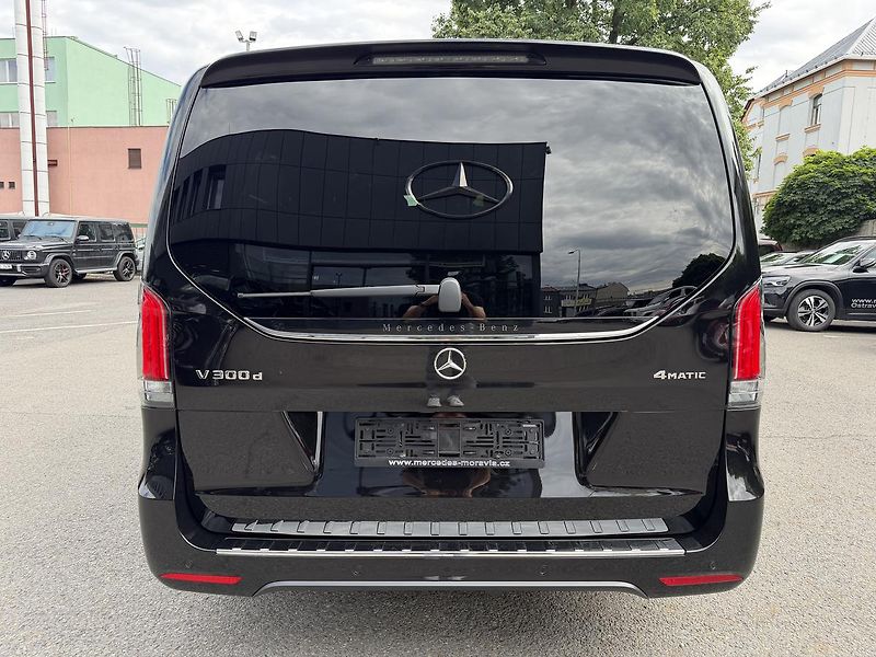 Mercedes-Benz Třídy V (2026) V 300 d / Exclusive / XL / 4M - fotka 9 z 30