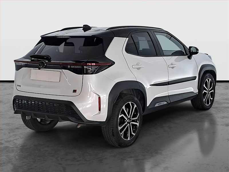 Toyota Yaris Cross (2024) GR Sport 1.5 VVT-iE - fotka 5 z 21