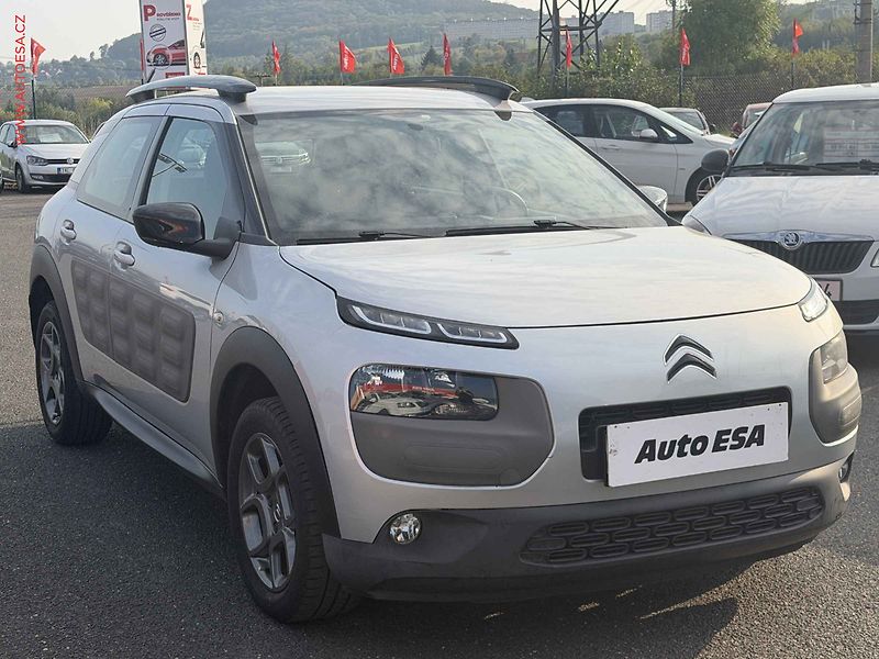 Citroën C4 Cactus (2014) 1.2 VTi, AC, tempo - fotografie inzerátu
