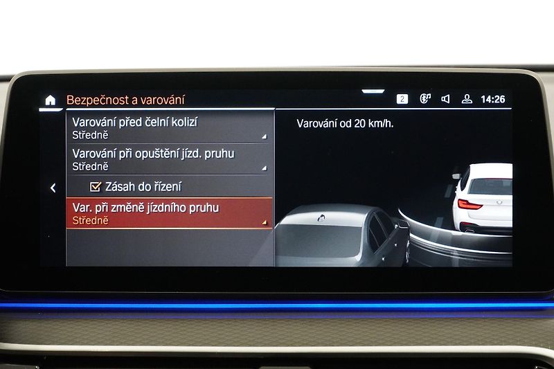 BMW Řada 5 520dxDrive,M-Packet,Tažné,ACC - fotka 37 z 37