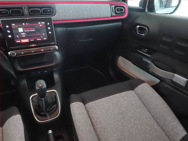 Citroën C3 (2018) 1.2 PureTech, Serv.kniha - fotka 8 z 14