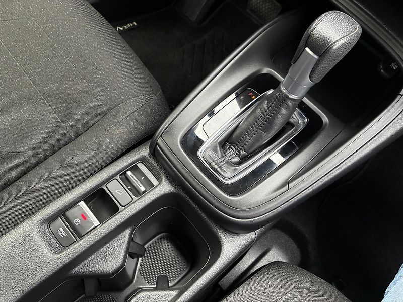 Honda HR-V (2022) 1,5 e-HEV Elegance * ZÁRUKA * - fotka 15 z 22