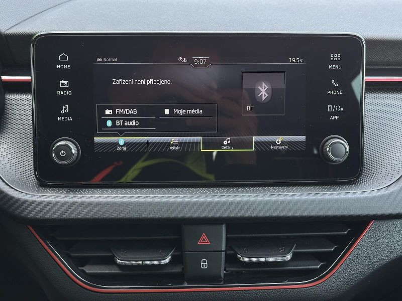 Škoda Scala 1.0TSi Monte Carlo 116PS Matri - fotka 23 z 38