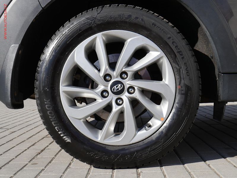 Hyundai Tucson (2016) 2.0CRDi 4x4, 1.maj,ČR, Navi - fotka 18 z 19