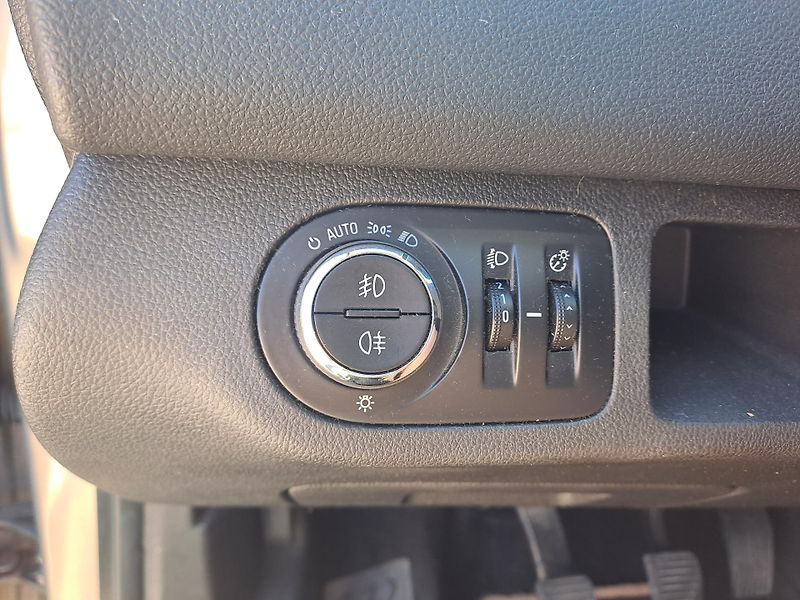 Opel Meriva 1.4 PŮVOD ČR 2 x KOLA - fotka 25 z 26