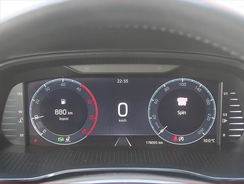 Škoda Octavia (2023) Ambition 2.0 TDI, Automat - fotka 11 z 15