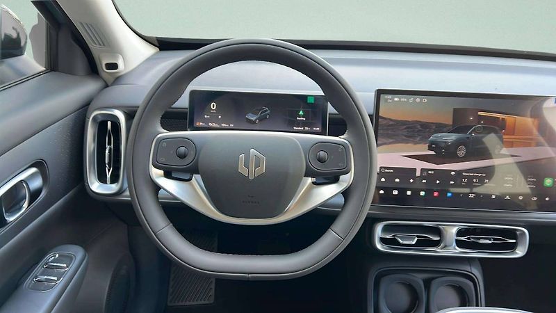 Leapmotor B10 Design hybrid EV 18,8kWh bater - fotka 16 z 36