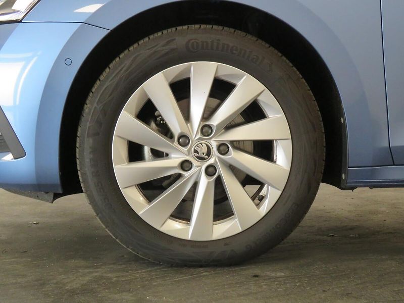 Škoda Octavia - fotka 10 z 24