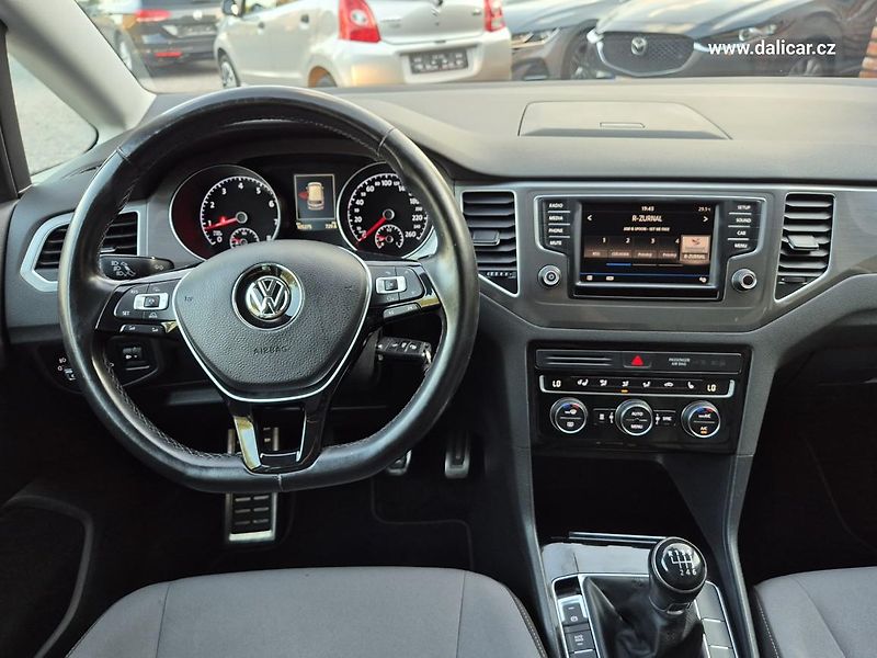 Volkswagen Golf Sportsvan (2016) 1.4TSi 92KW Comf.Line ALLSTAR - fotka 23 z 57