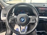 BMW iX1 xDrive30 - náhled 12
