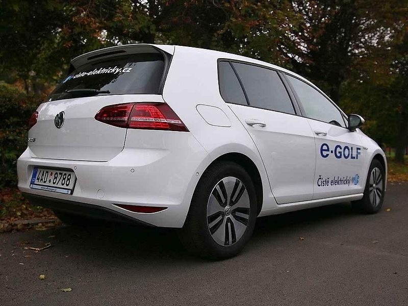 Volkswagen e-up!.