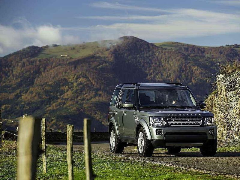 Land Rover Discovery.