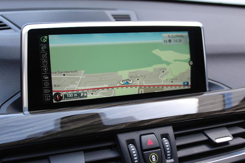 BMW X1 xDrive25d - fotka 19 z 27